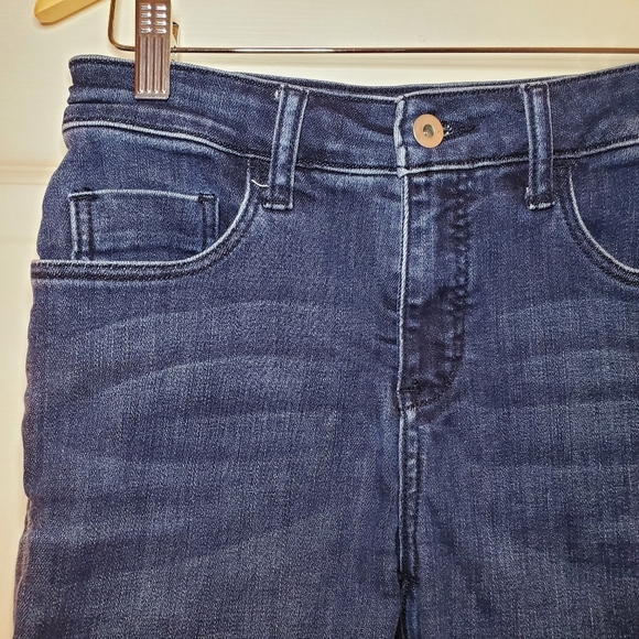Pilcro and the Letterpress By Anthropologie High Rise Slim Jean Shorts Size 26 - Picture 2 of 8